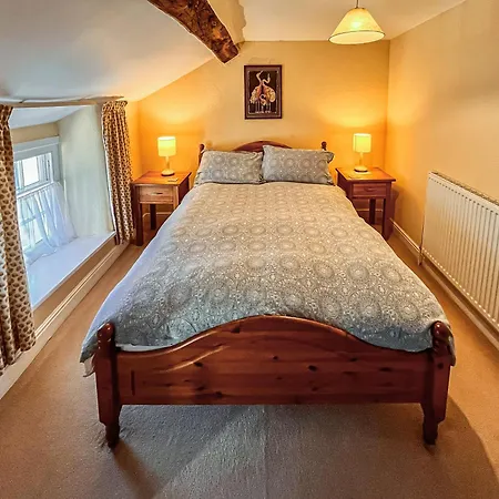 Church Street 安布尔塞德